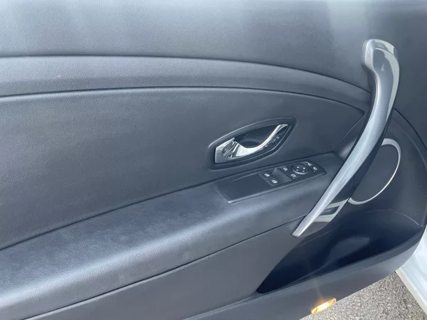 Renault Mégane Coupé GT LINE 1,4TCe 130k - foto 18