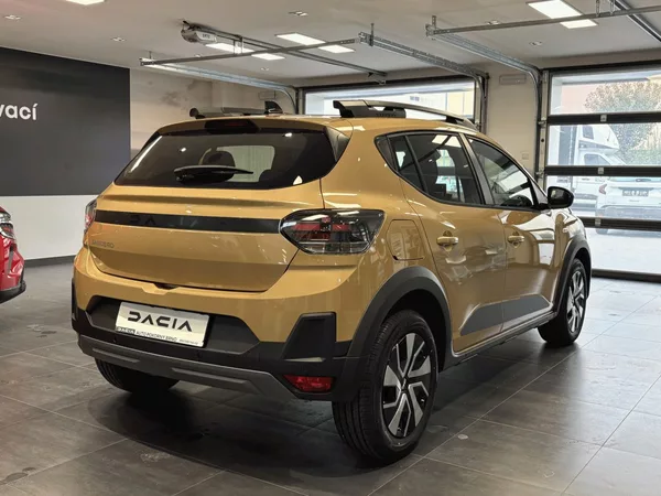 Dacia Sandero Stepway Expression Eco-G 120 - foto 3