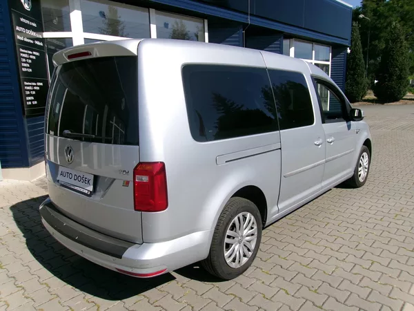 Volkswagen Caddy Maxi - foto 8