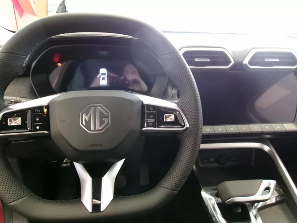 MG ZS HEV+ Emotion - foto 13