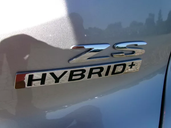 MG ZS Hybrid+ - foto 10