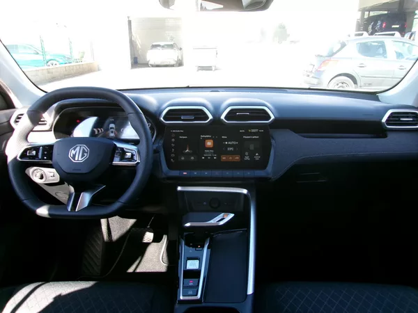MG ZS Hybrid+ - foto 8