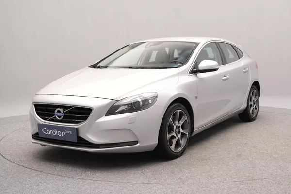 Volvo V40 D3 OCEAN RACE 1.maj