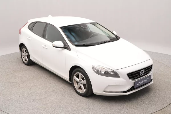 Volvo V40 D2 MOMENTUM CZ - foto 13