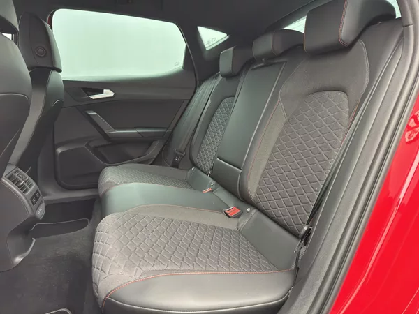 Seat Leon 1.5 TSI 110kW FR CZ - foto 5