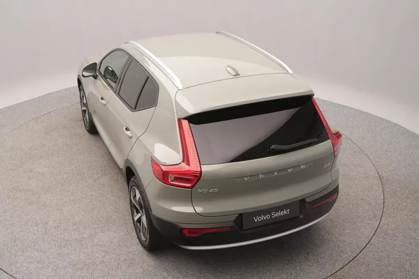 Volvo XC40 B3 CORE AUT - foto 14