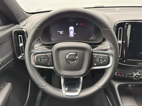 Volvo XC40 B3 CORE AUT - foto 3
