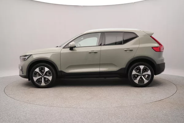 Volvo XC40 B3 CORE AUT - foto 7