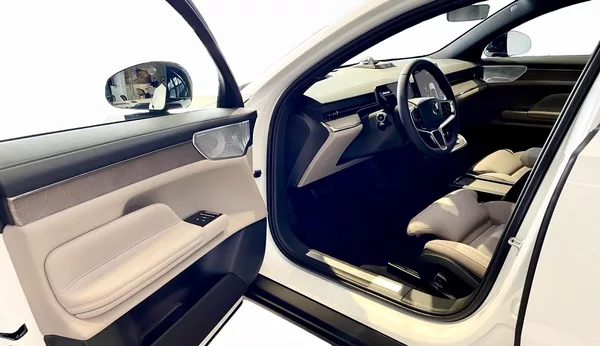Volvo ES90 ULTRA Single Motor Ext.Range - foto 11