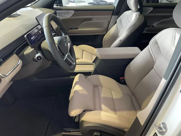 Volvo ES90 ULTRA Single Motor Ext.Range - foto 12
