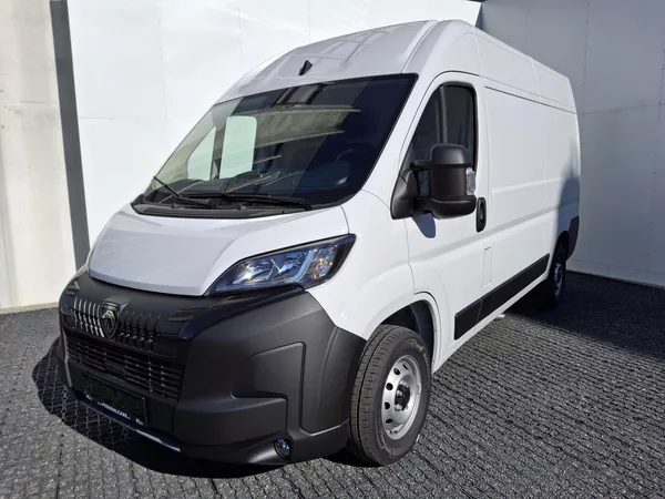 Peugeot Boxer Furgon 3300 L2H2 BlueHDi 140k