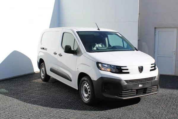 Peugeot Partner FURGON L2 1000 1.5 BHDi 100k