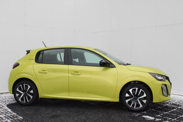 Peugeot 208 STYLE Turbo 100 MAN6 - foto 4
