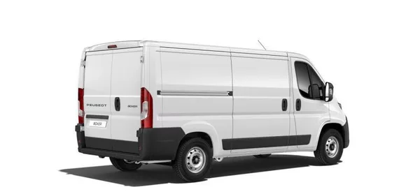 Peugeot Boxer Furgon 3000 L2H1 BlueHDi 120k - foto 4