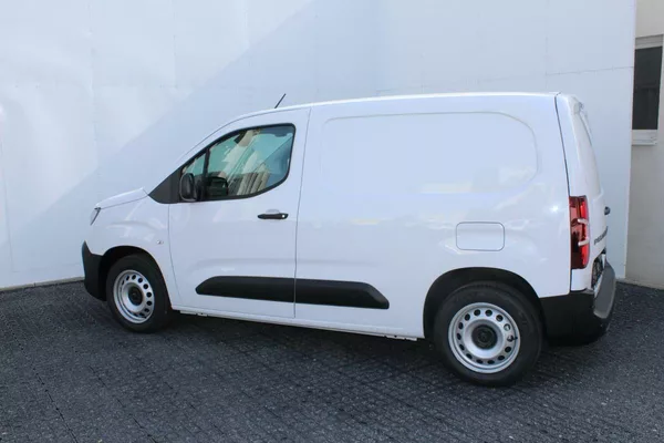 Peugeot Partner Furgon L1 650 Turbo 110 MAN6