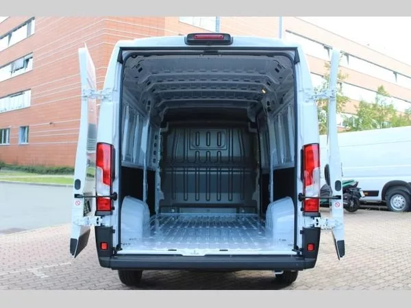 Peugeot Boxer 4350 e-L4H2 200 kW/110 kWh - foto 8