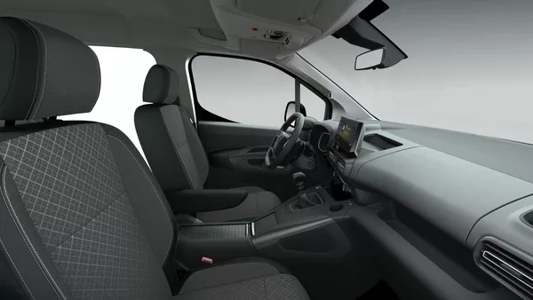 Opel Combo L1H1 Editon Plus 1.2 TURBO - foto 5