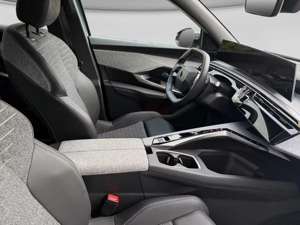 Peugeot 5008 ALLURE Hybrid 145 e-DCS6 - foto 15