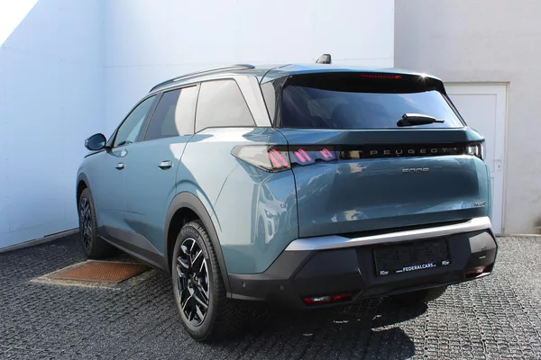 Peugeot 5008 ALLURE Hybrid 145 e-DCS6 - foto 11