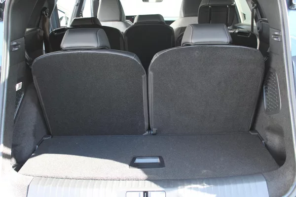 Peugeot 5008 ALLURE Hybrid 145 e-DCS6 - foto 13
