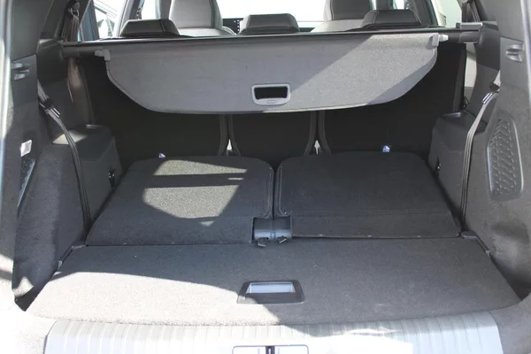 Peugeot 5008 ALLURE Hybrid 145 e-DCS6 - foto 18