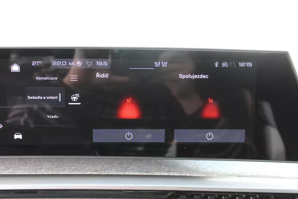 Peugeot 5008 ALLURE Hybrid 145 e-DCS6 - foto 22