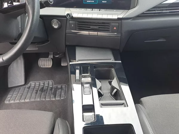 Opel Astra 1.2 Turbo 96kW GS AUT8 - foto 10