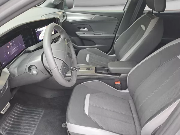 Opel Mokka GS 1.2 TURBO 96kW EAT8 - foto 9