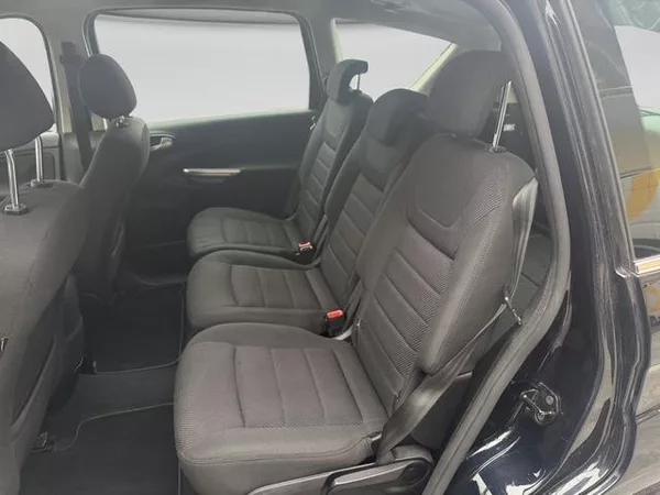 Ford S-MAX 2.0 TDCi 120kW Man. - foto 12