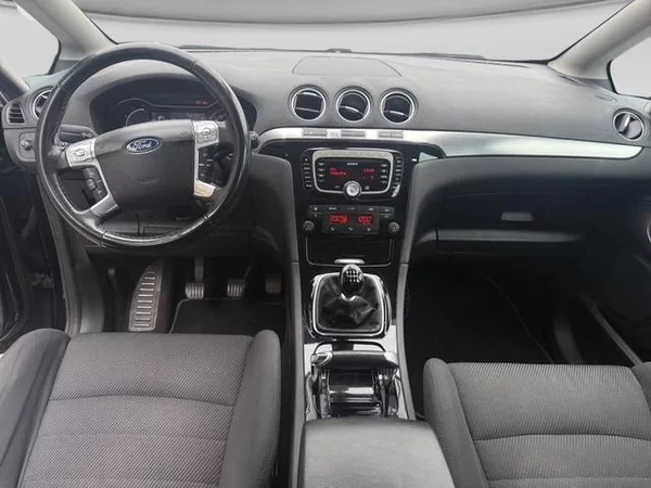 Ford S-MAX 2.0 TDCi 120kW Man. - foto 9