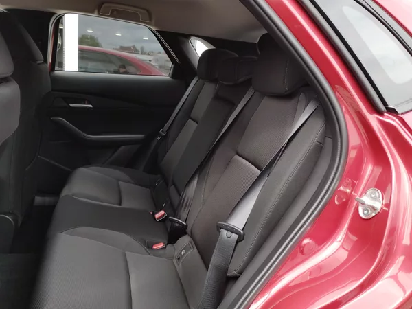 Mazda CX-30 2.5L 140ps 6AT FWD Centre-Line - foto 17