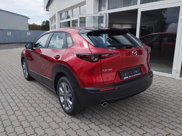 Mazda CX-30 2.5L 140ps 6AT FWD Centre-Line - foto 5