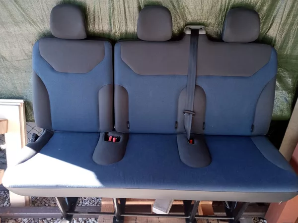 Renault Trafic 2,0 D 9 MÍST, TZ, kamera ! - foto 28