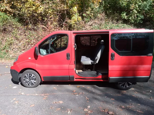 Renault Trafic 2,0 D 9 MÍST, TZ, kamera ! - foto 8