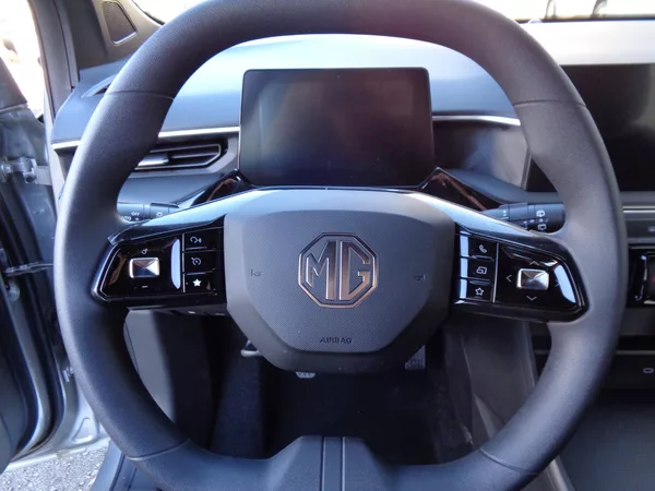 MG MG3 1,5 85 kW Excite - foto 11