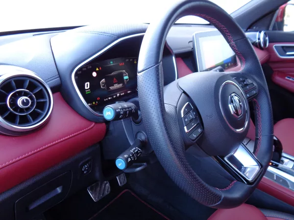 MG EHS 1,5 PHEV 10 AT, Exclusive - foto 12