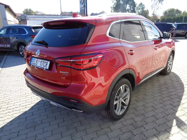 MG EHS 1,5 PHEV 10 AT, Exclusive - foto 8