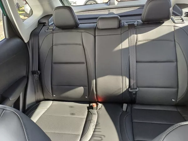 MG ZS ELEGANCE 1,5l 85 kW - foto 5
