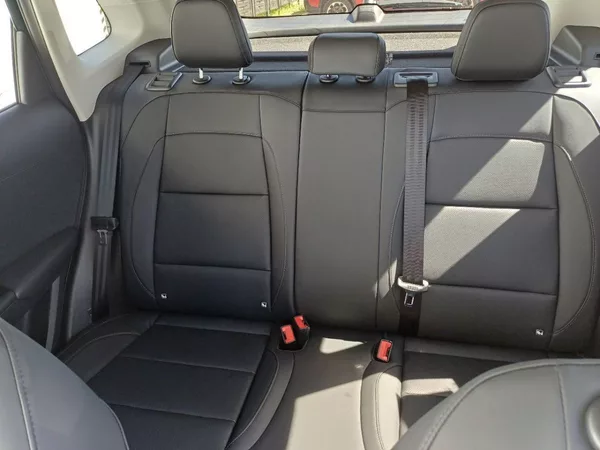 MG ZS EXCLUSIVE hybrid+ 145 kW - foto 5