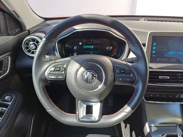 MG HS Excite 1,5 TGI 119 kW 2WD 7AT - foto 10