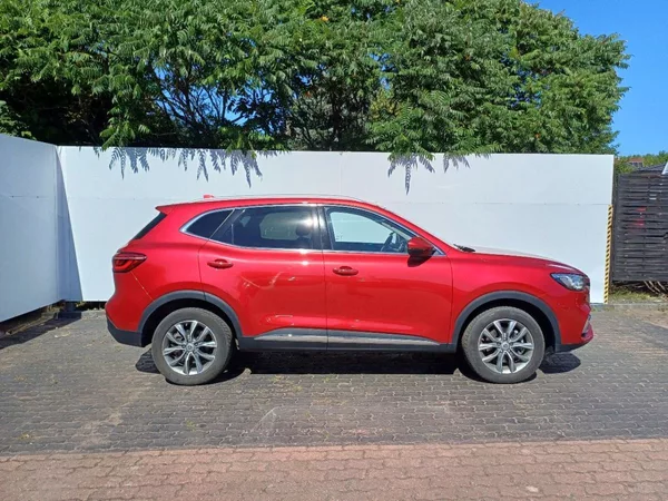 MG HS Excite 1,5 TGI 119 kW 2WD 7AT - foto 6
