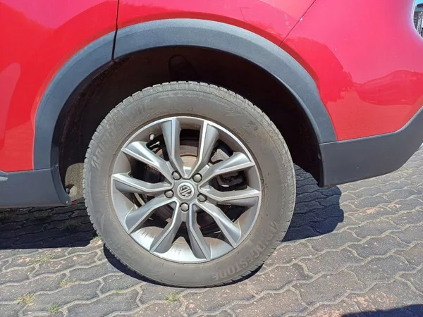 MG HS Excite 1,5 TGI 119 kW 2WD 7AT - foto 7
