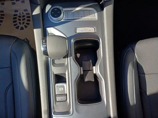 Foton Tunland G7 2.0 Diesel 4x4 Sport AT - foto 12