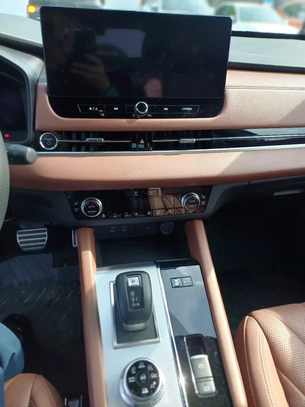 Mitsubishi Outlander Instyle+ 2,4 MIVEC 2xelektromo - foto 9