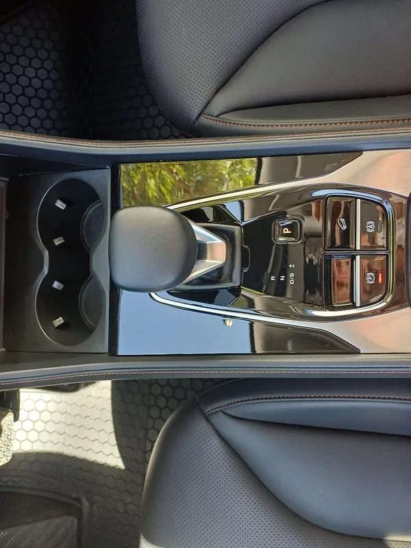 MG HS EXCLUSIVE 1,5 TGI 125 kW autom - foto 10
