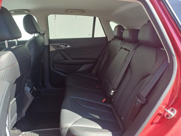 MG HS EXCLUSIVE 1,5 TGI 125 kW autom - foto 13