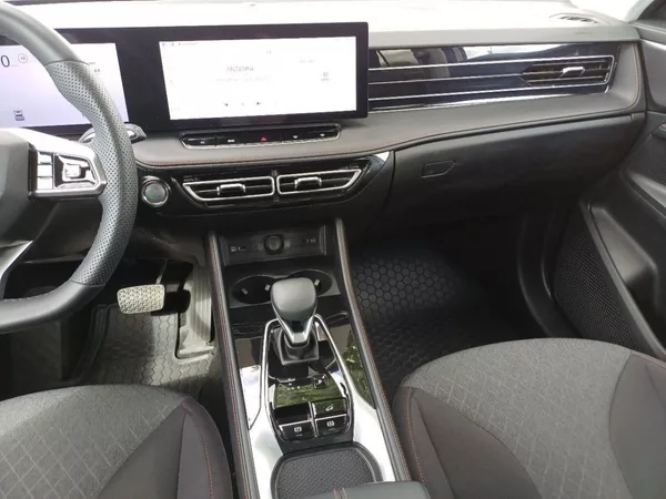 MG HS EMOTION 1,5 TGI 125 kW automat - foto 10