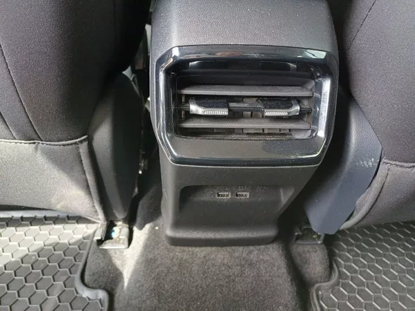 MG HS EMOTION 1,5 TGI 125 kW automat - foto 13