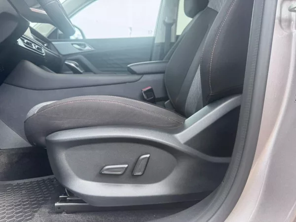 MG HS EMOTION 1,5 TGI 125 kW automat - foto 8