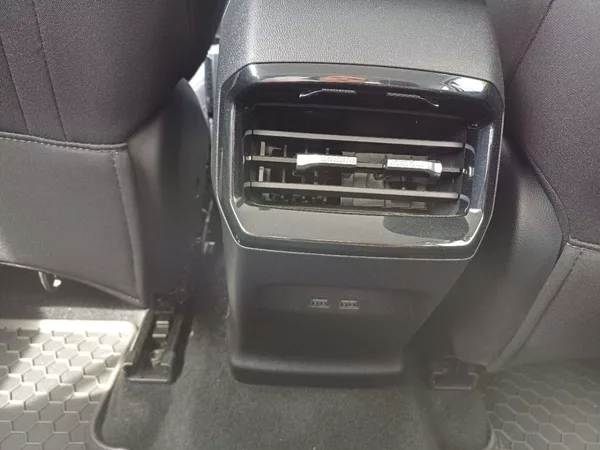 MG HS EMOTION 1,5 TGI 125 kW automat - foto 15